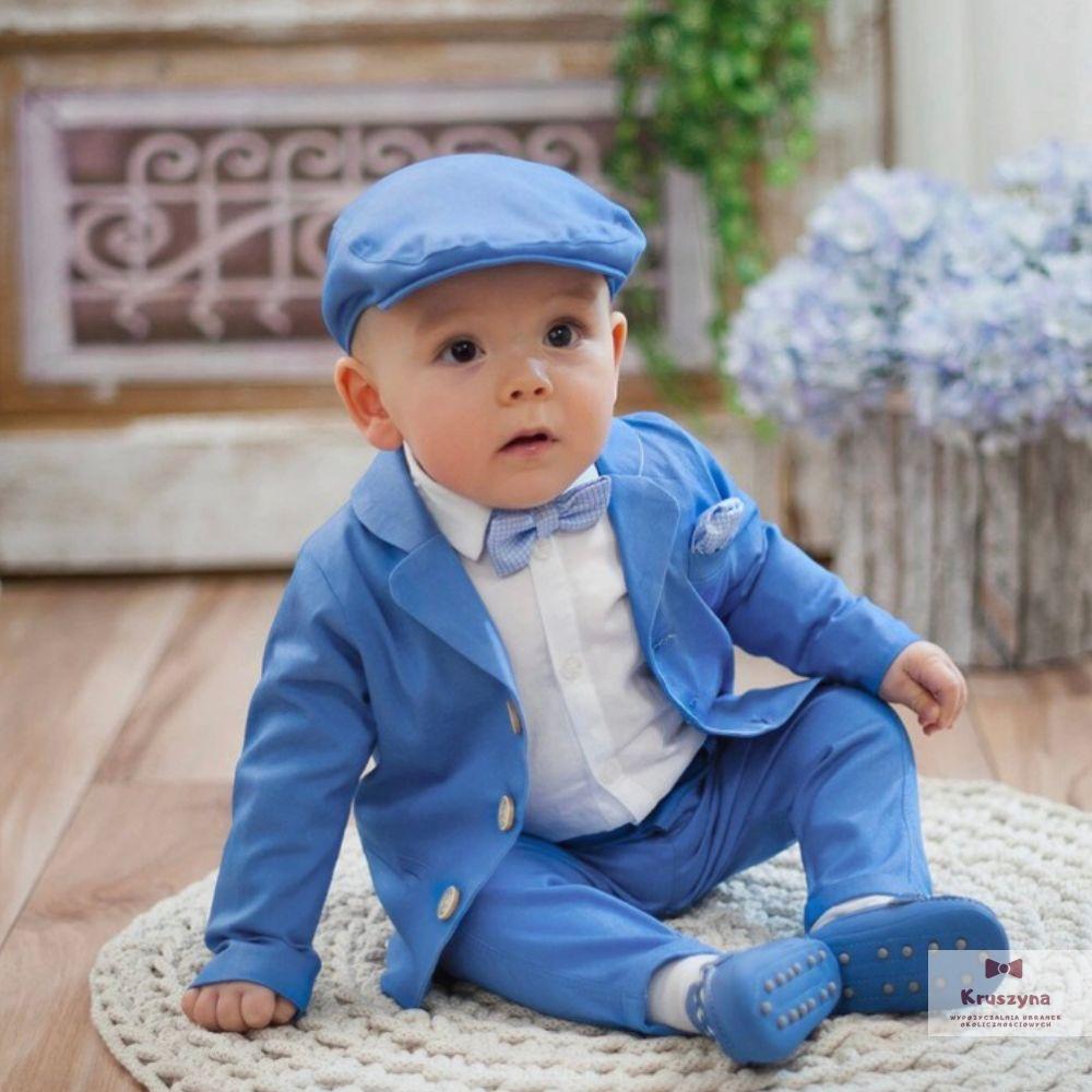 Garniturek do chrztu Ksawery (niebieski) marki Abrakadabra