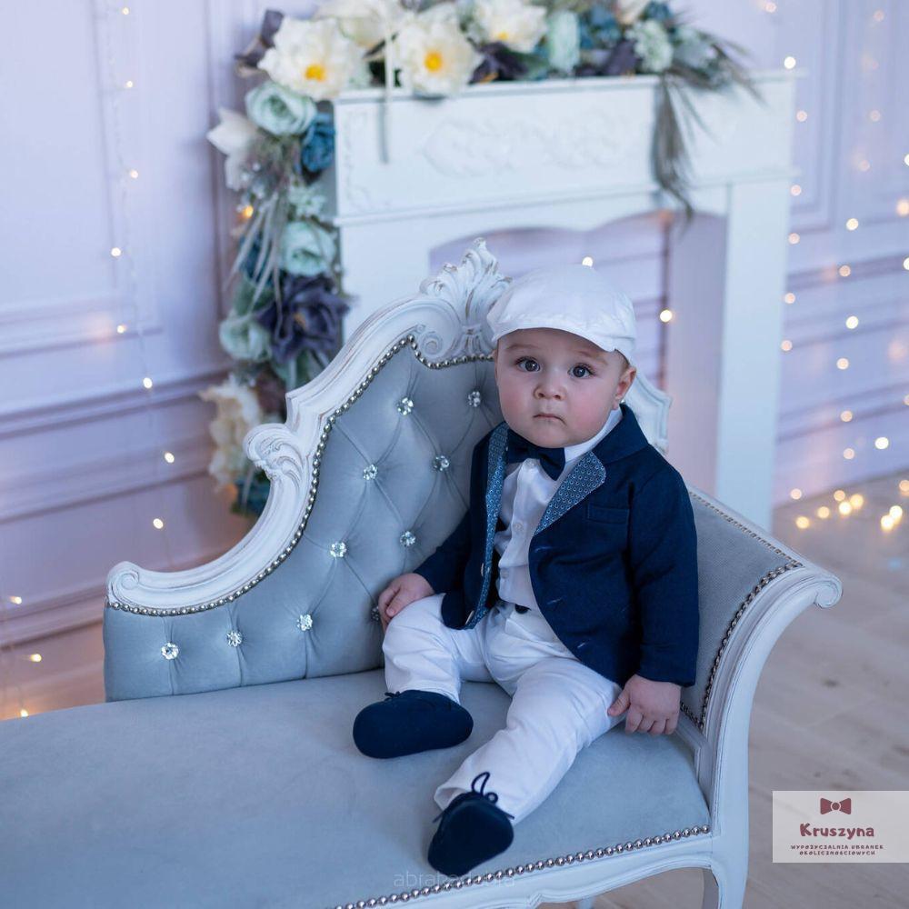 Garniturek do chrztu Ludwik (biały) marki Abrakadabra - obrazek 2